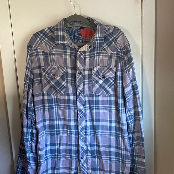 David Bitton Buffalo Jeans, Button Down Shirt - Picture 7 of 7